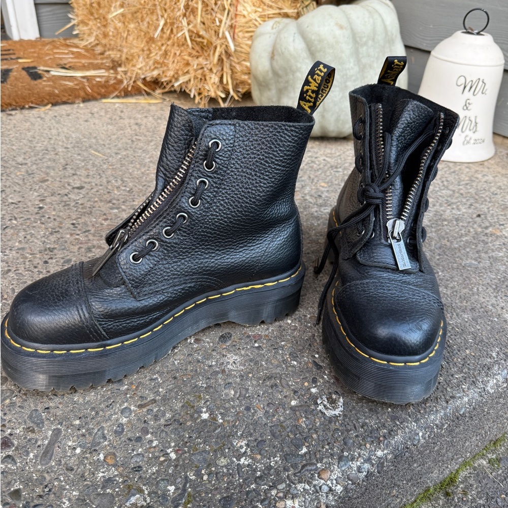 Dr. Martens Jadon textured Black Leather Zip-Up Boots